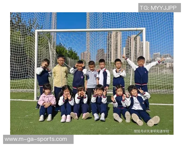 足球小将小学教师带领孩子们追逐梦想与激情的成长之路